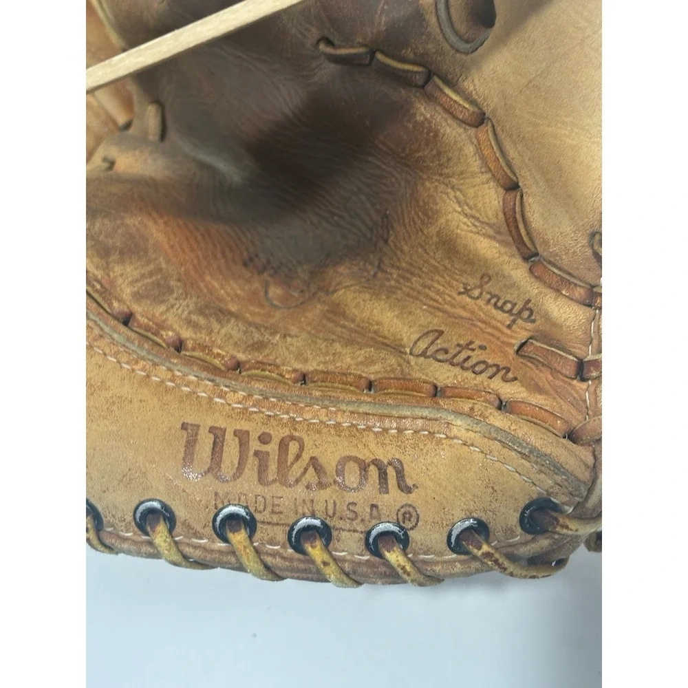 Wilson a2000 baseball